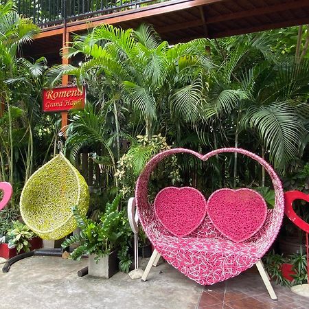 Romena Grand Hotel Chiang Mai Eksteriør billede