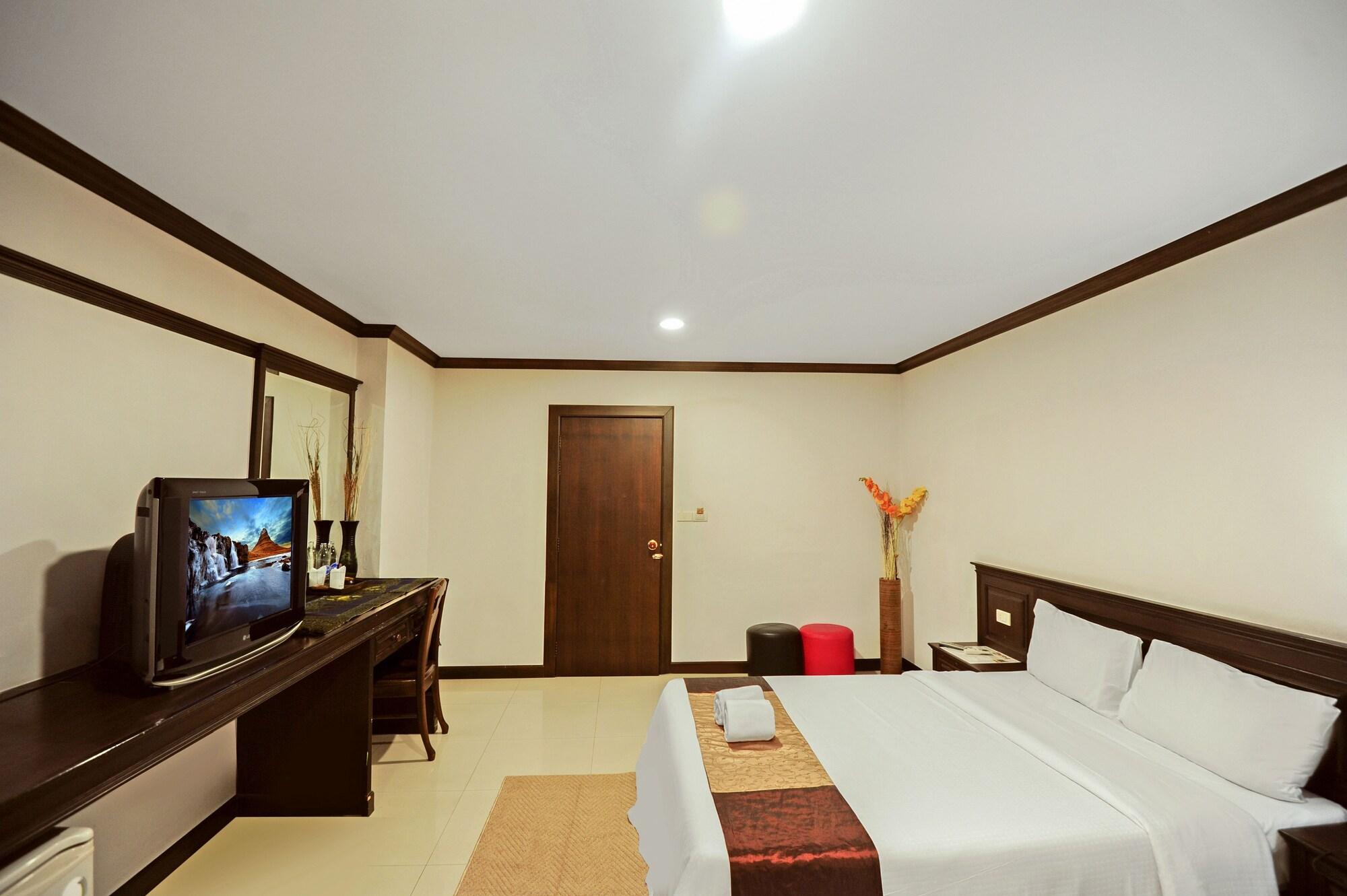 Romena Grand Hotel Chiang Mai Eksteriør billede