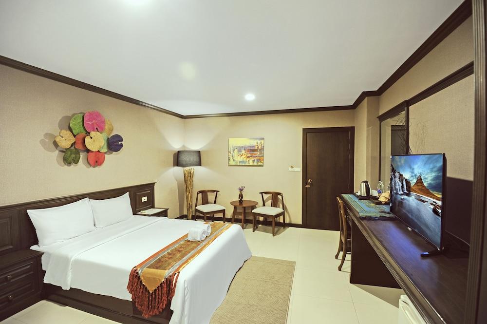 Romena Grand Hotel Chiang Mai Eksteriør billede