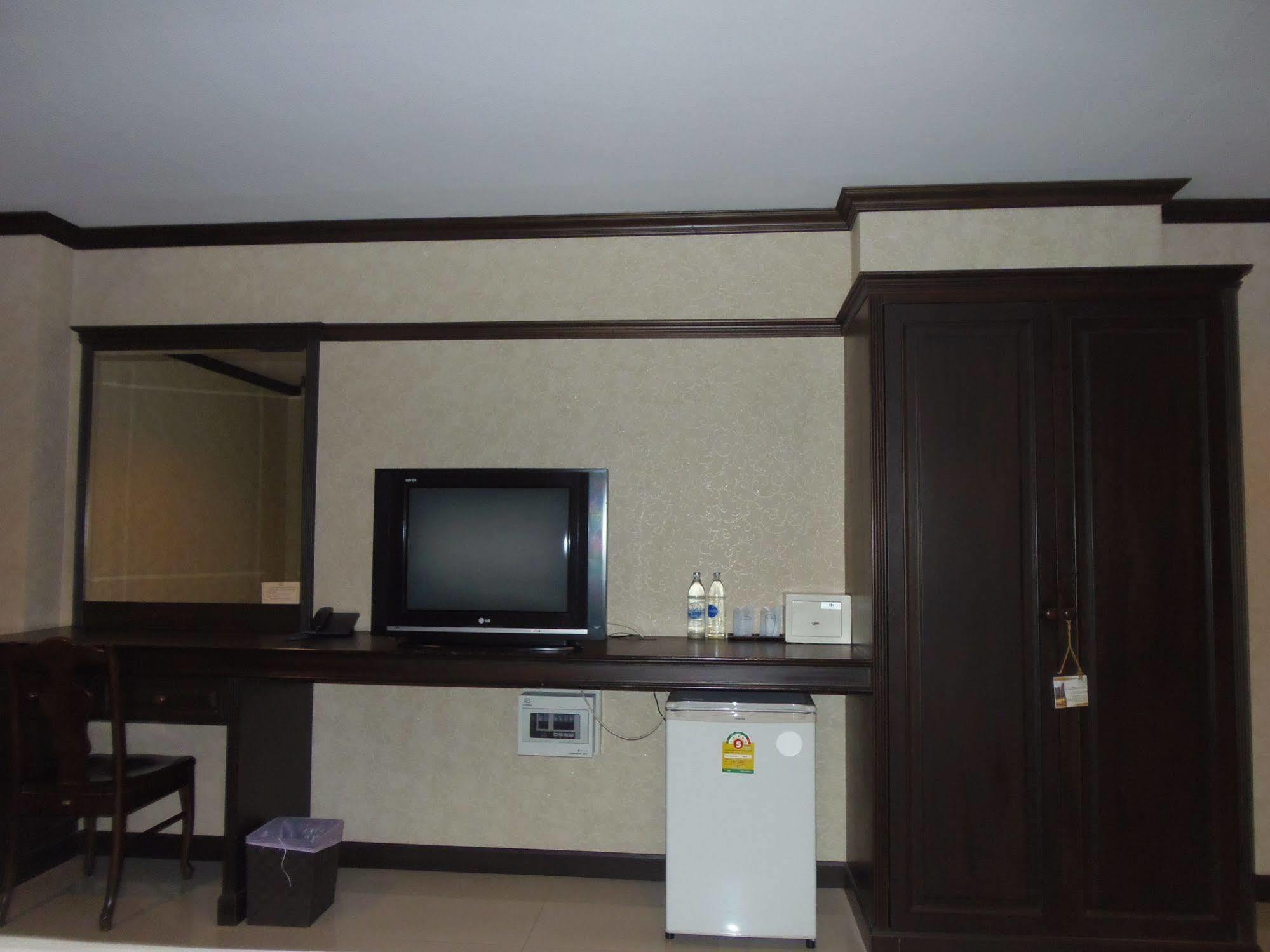 Romena Grand Hotel Chiang Mai Eksteriør billede
